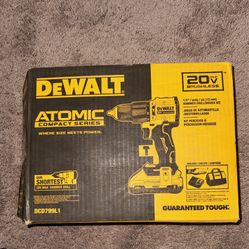 Dewalt Hammer Drill with 3AH Battery and Charger.