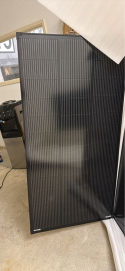 Black Monocrystalline Solar Panel