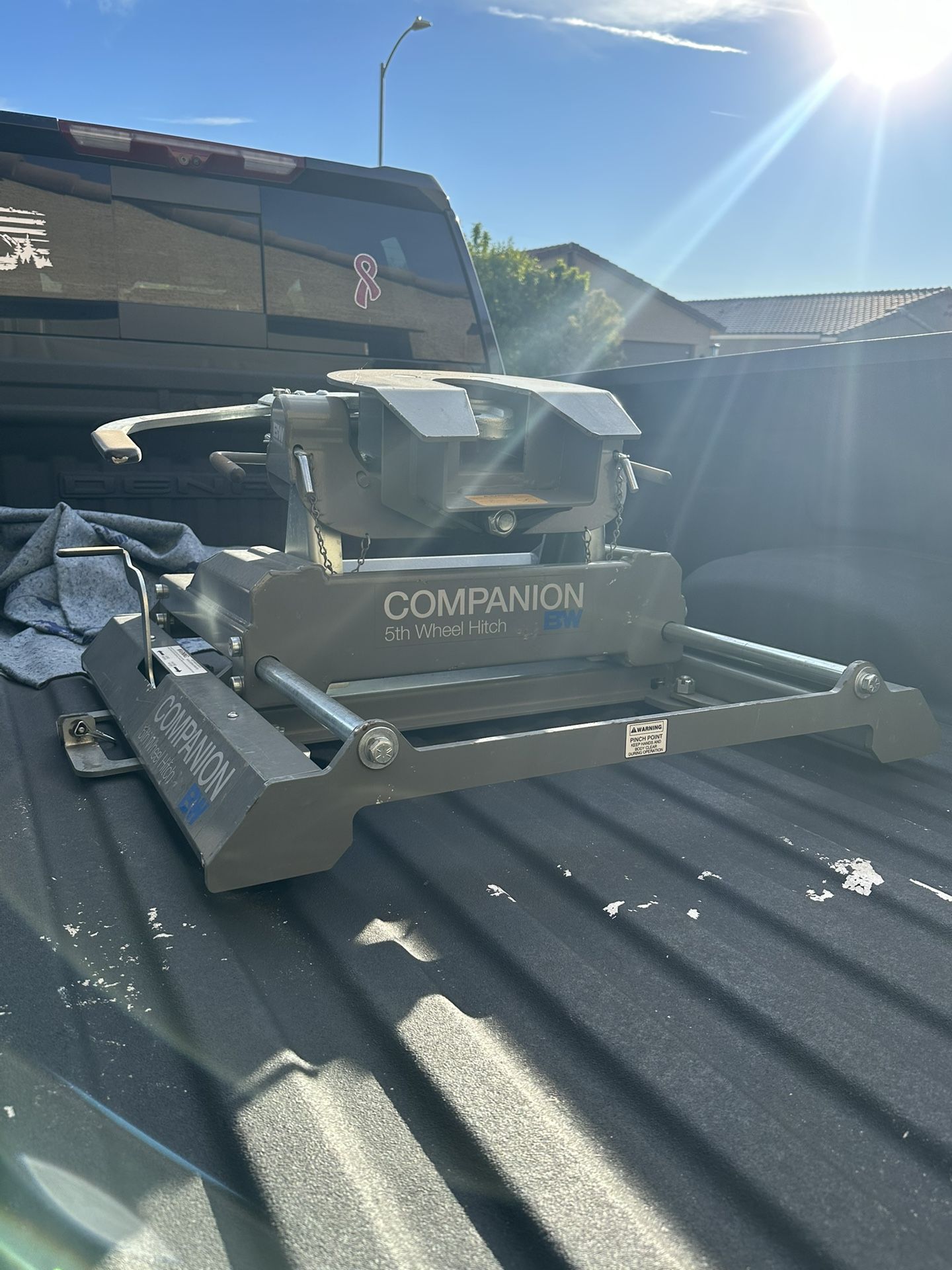 B&W 20,000# 5th Wheel hitch