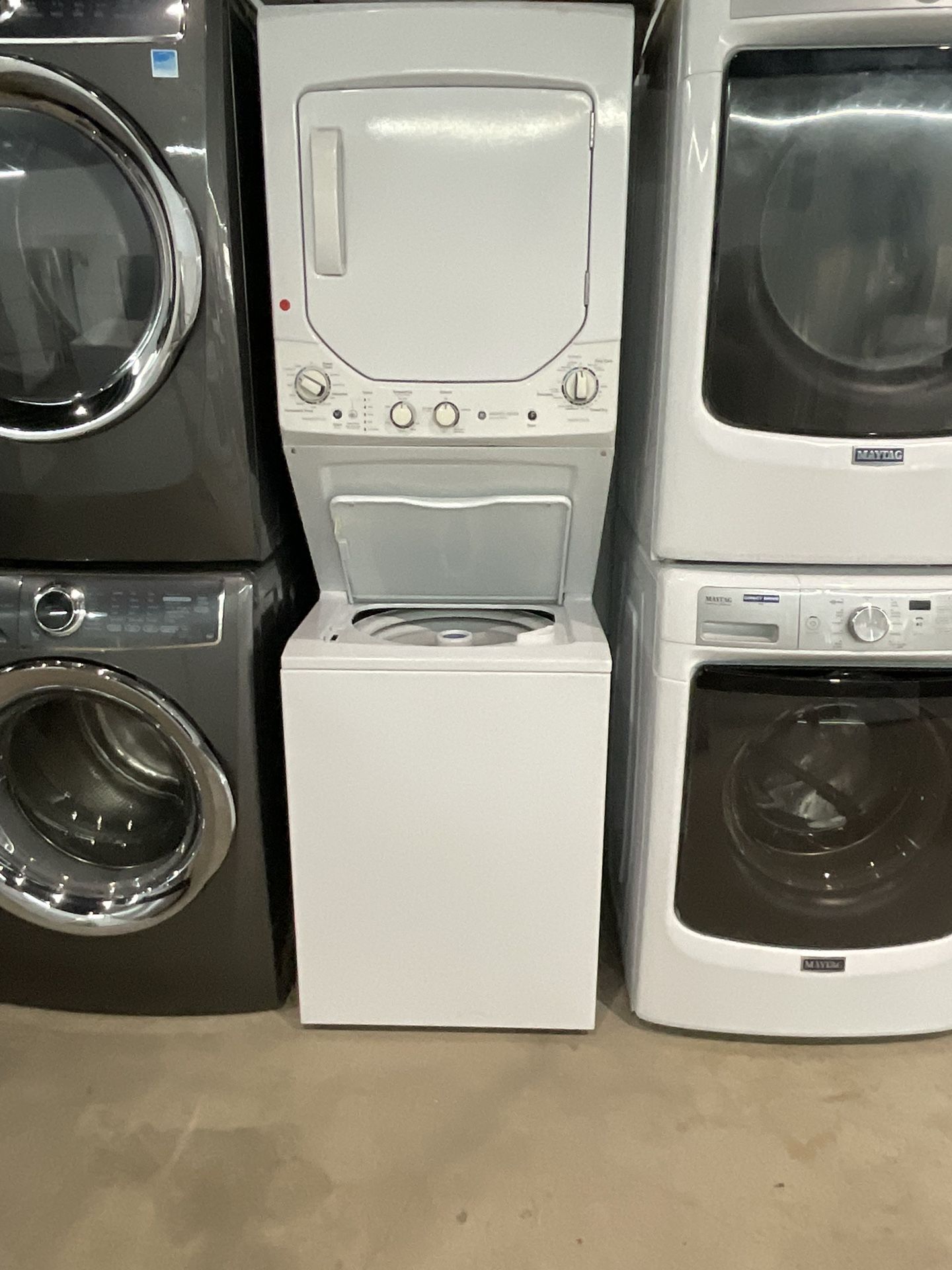 GE Stackable Washer And Gas Dryer 24”