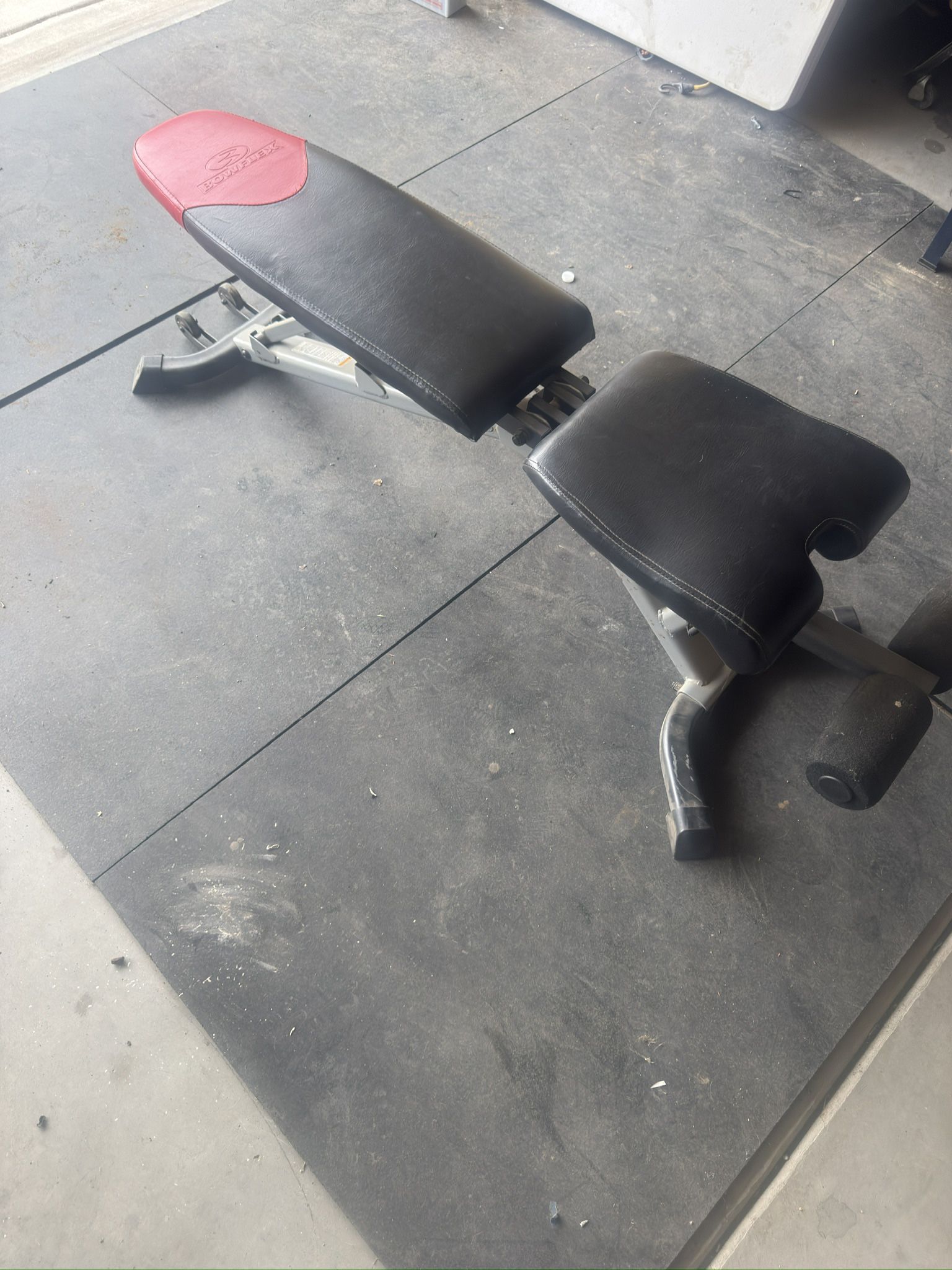 Weight Bench