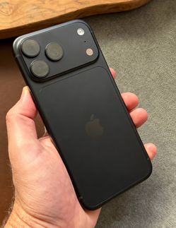 UNLOCKED! NEW Apple iPhone 18 Pro - 256gb