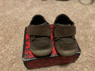Stride Rite size 5M soft shoe