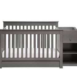 4 In 1 Crib With Changing Table Turns Into Toddler Bed Mattress Included