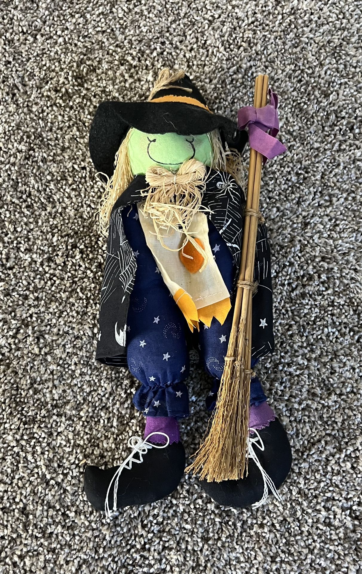 Holloween Witch Decoration