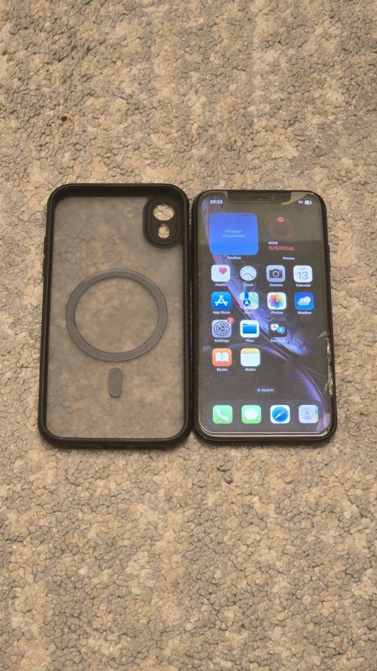 Apple iPhone XR 64GB + Case – Unlocked – Fully Working – Screen Wear
LOCAL PICKUP