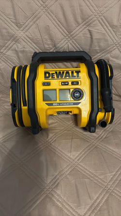 DeWalt 20V MAX Portable Inflator 