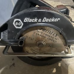 Black And Decker Circular Saw