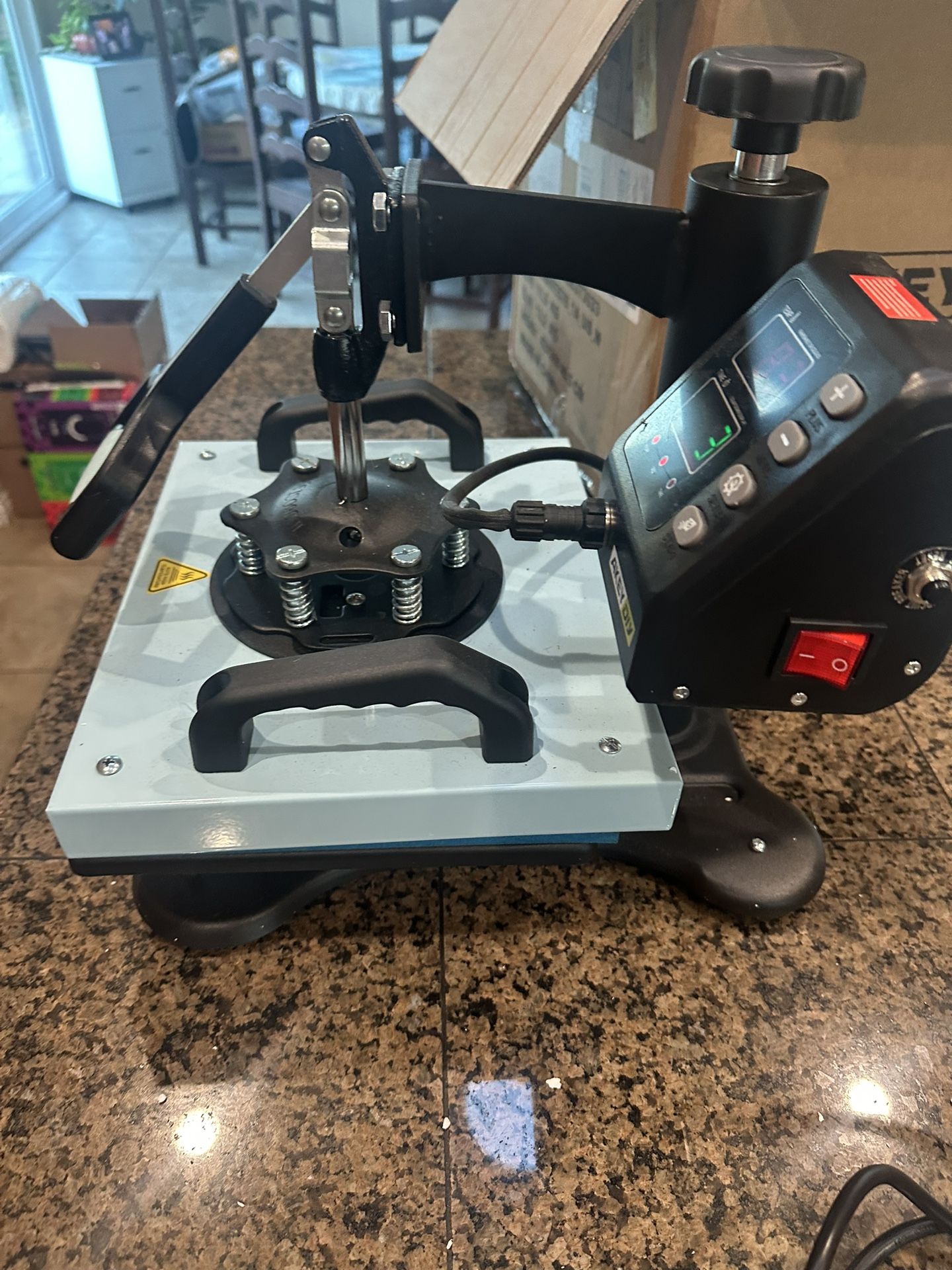 Heat press machine appears new for tshirts decals etc 9 x12 swing arm - DIY