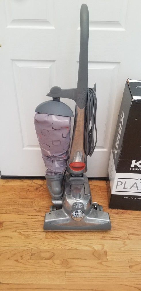 NEW cond KIRBY SENTRIA VACUUM WITH AMAZING POWER SUCTION. , WORKS EXCELLENT. , IN THE BOX