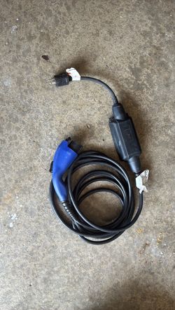 Toyota Plug-in charger cable