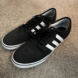 Male Skate Shoes 
