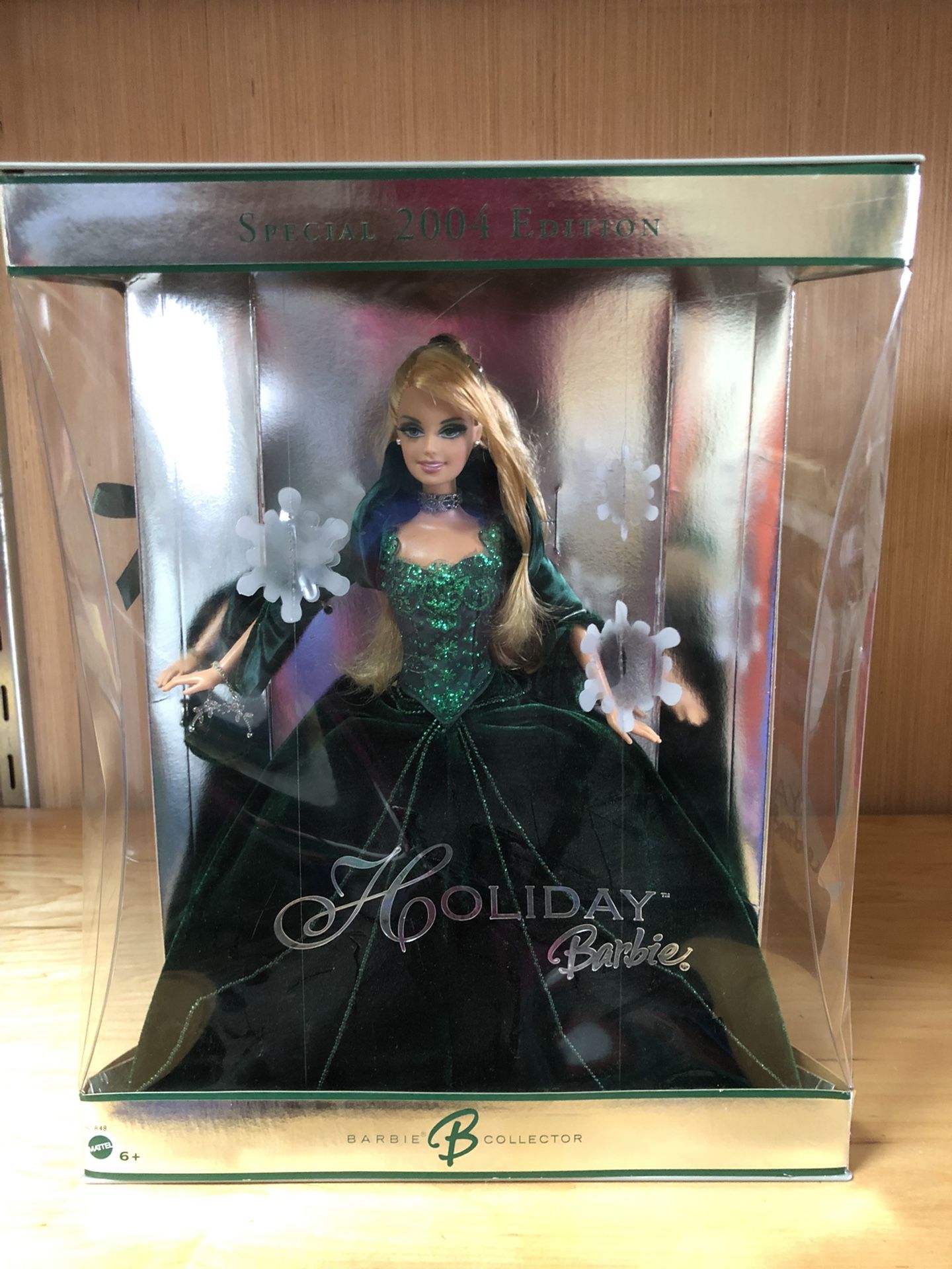 2004 Holiday Barbie Doll Special Edition
