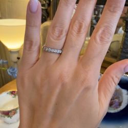 Platinum Ring Band With Natural Diamonds 