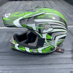 Kids Dirt Bike Helmet 