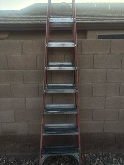 8ft Louisville Ladder