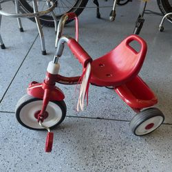 Radio Flyer Tricycle (Toddler)