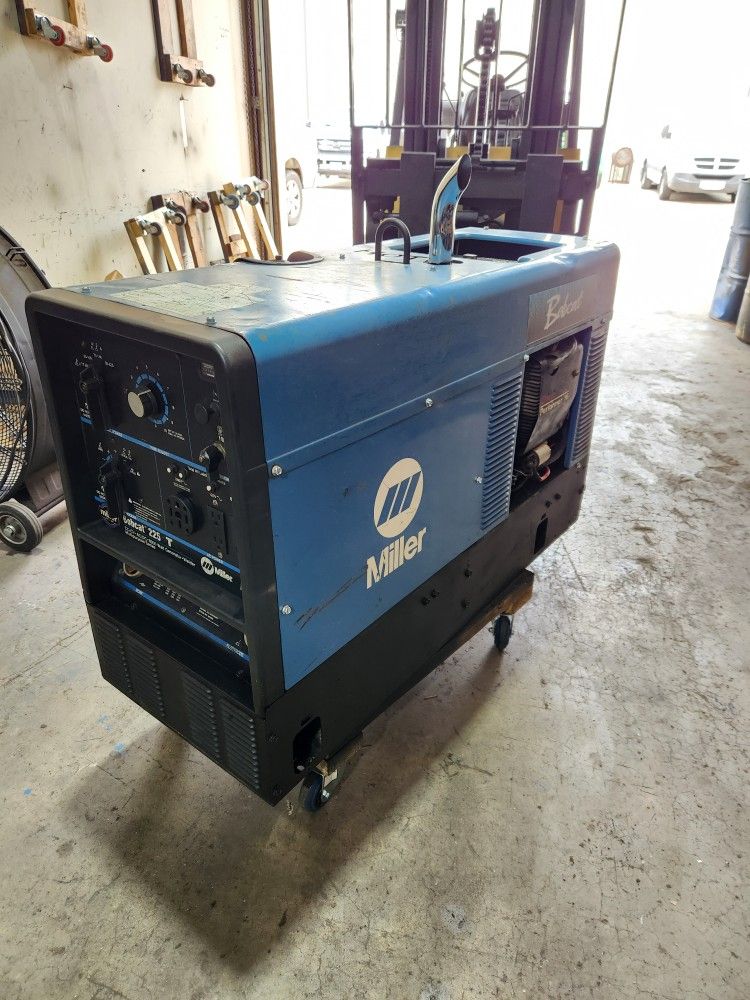 Miller Bobcat 225 Welder Generator