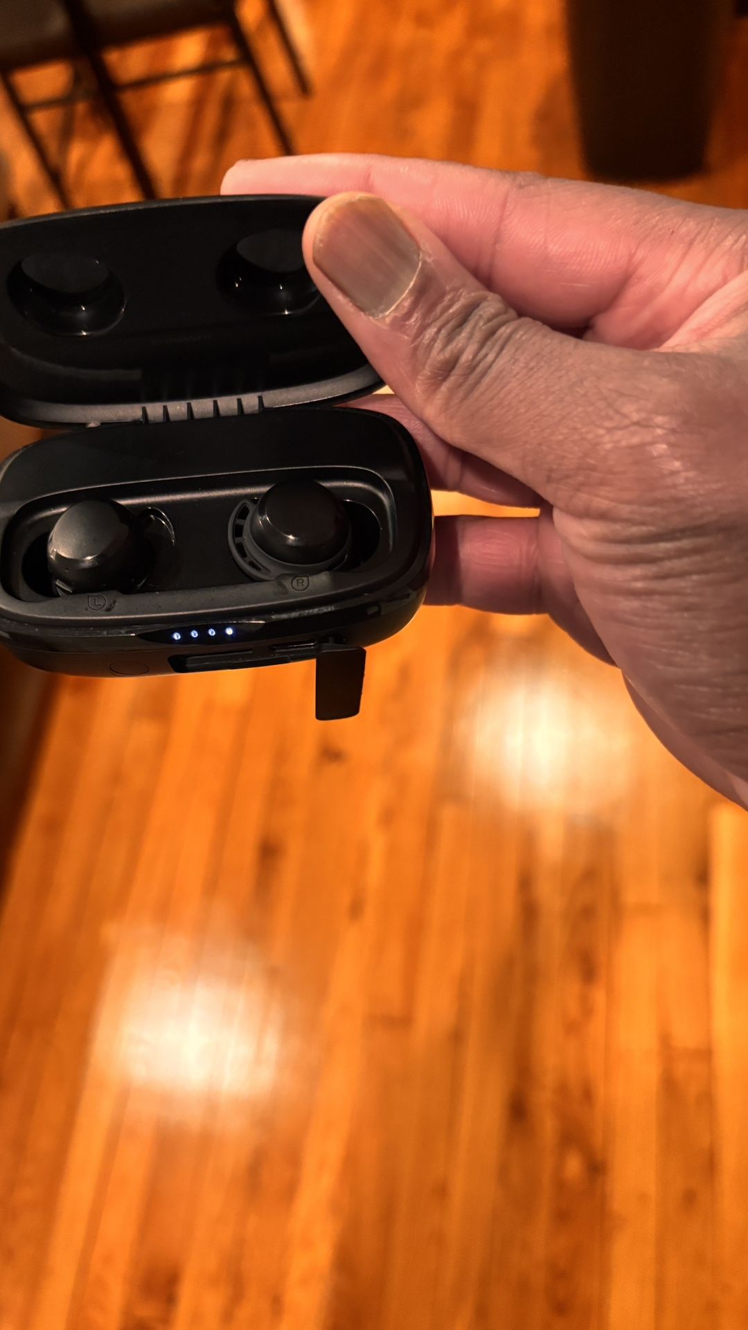 Bluetooth Tribut Ear Headphones