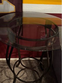 Bar top table