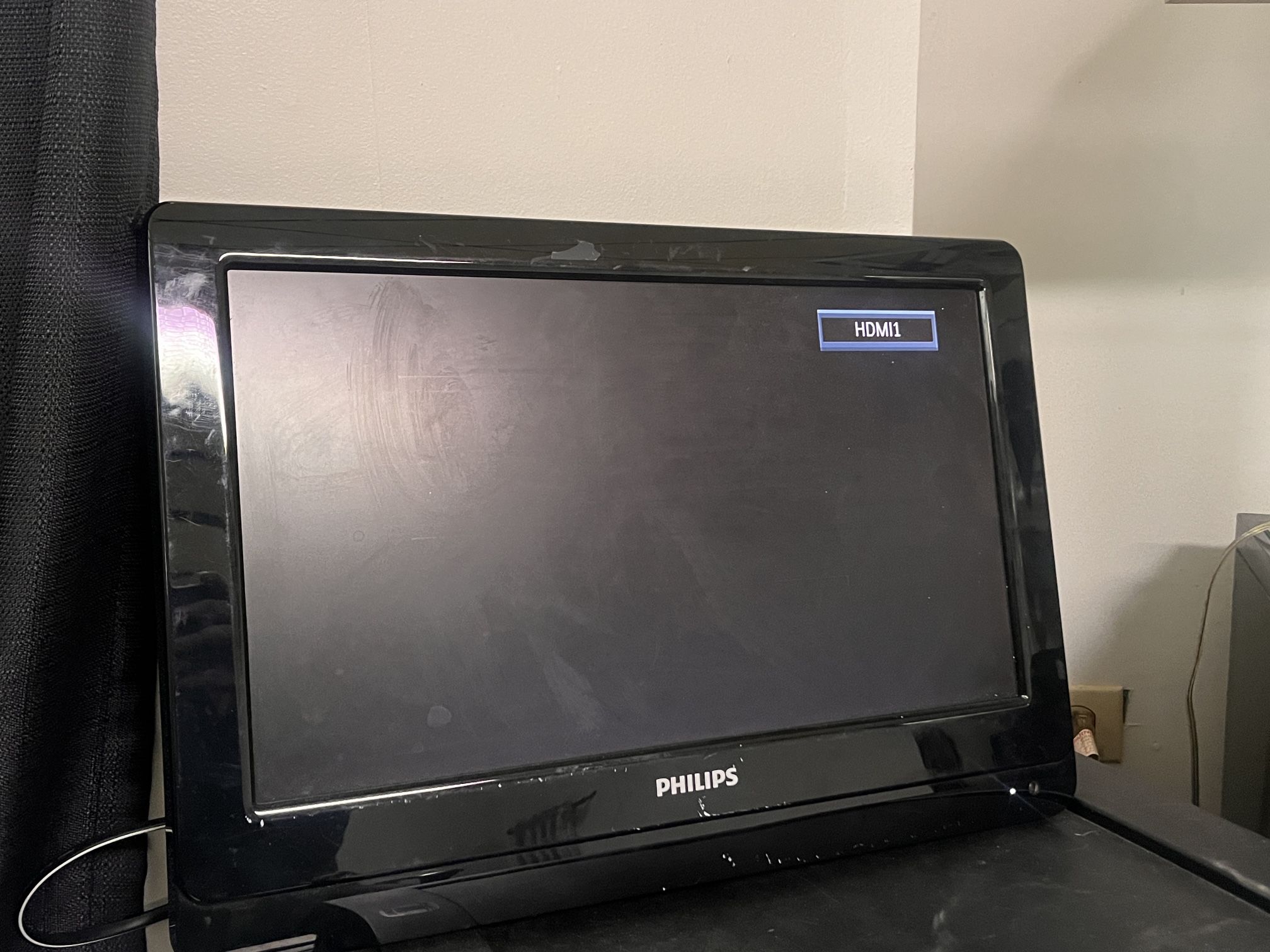 Philips 18” Flat Screen TV 