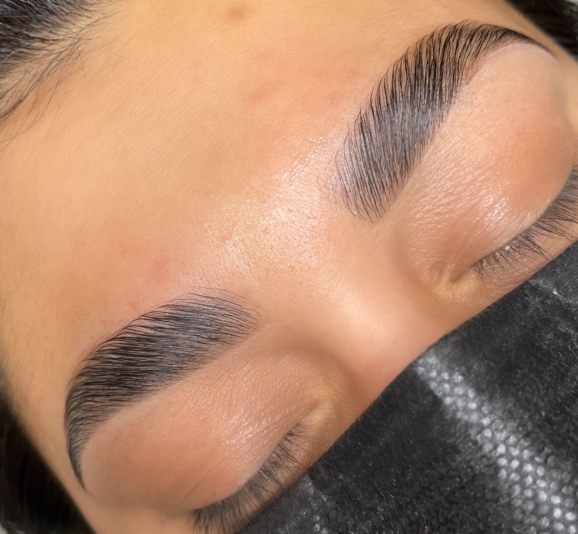 Brow Lamination And Henna 