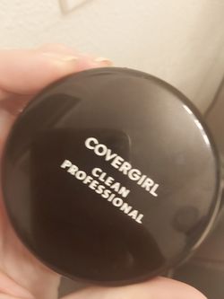 Cover girl powder. Just got wrong color.