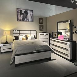 Beige/grey 4PC Queen Bedroom Set