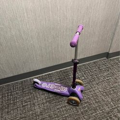 M-cro mini kick scooter
