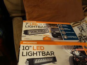 2 SYLVANIA LED Lightbars