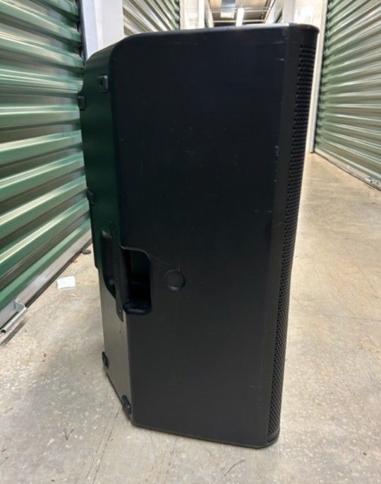 QSC K 12.2 Pair