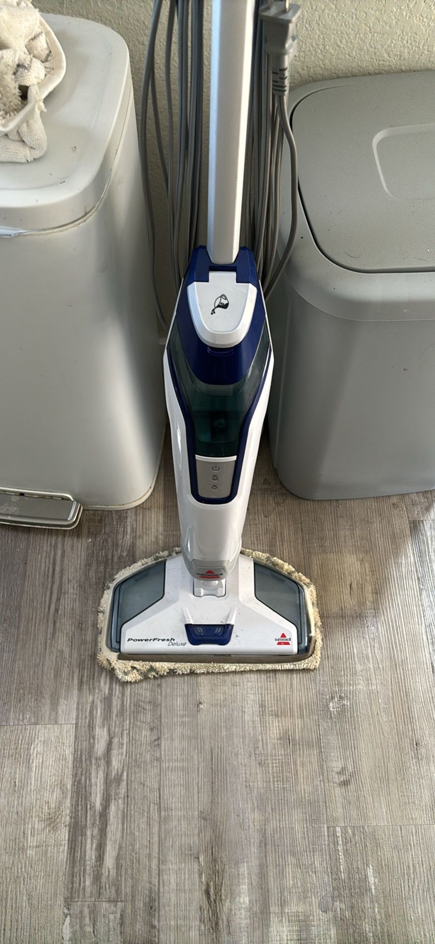 Bissel Powerfresh Deluxe Steam Mop