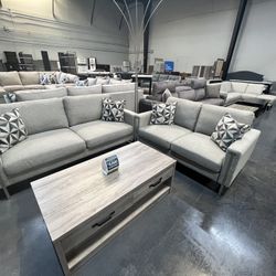 2pc Sofa & Love Seat 