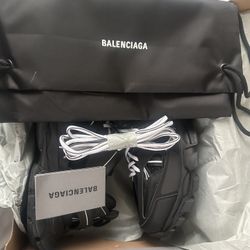 Balenciaga Track 1 