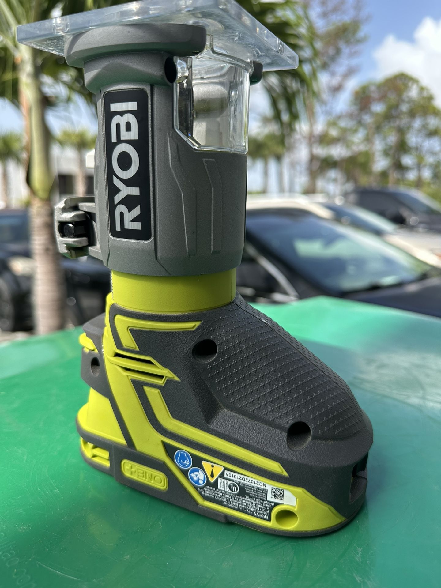 ONE+ 18V Cordless Compact Fixed Base Router (Tool Only