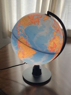 Illuminated Light-Up Globe Lamp - Tecnodidattica / Waypoint Geographic 12” Desk Globe