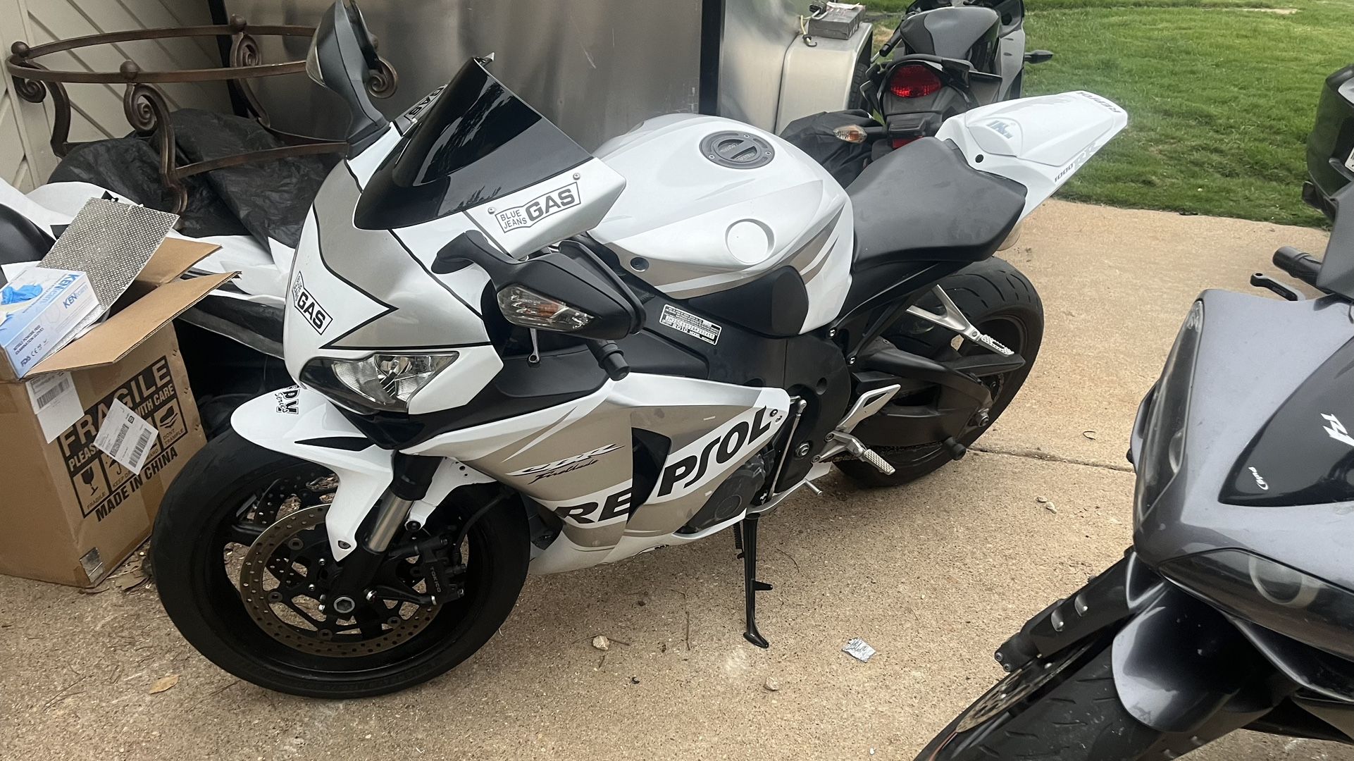 2010 CBR1000RR