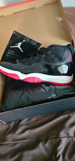 Air Jordan 11 Bred High-Top Sneakers sz12