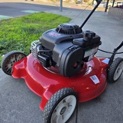 YARDMACHINE GAS 20"IN LANW MOWER 