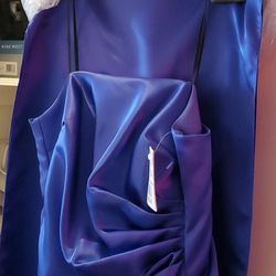 Satin Formal Dress, David's Bridal, Size 6, Royal Blue. Strapless, New, Never Worn. Comes With Shawl.