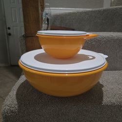 Tupperware 