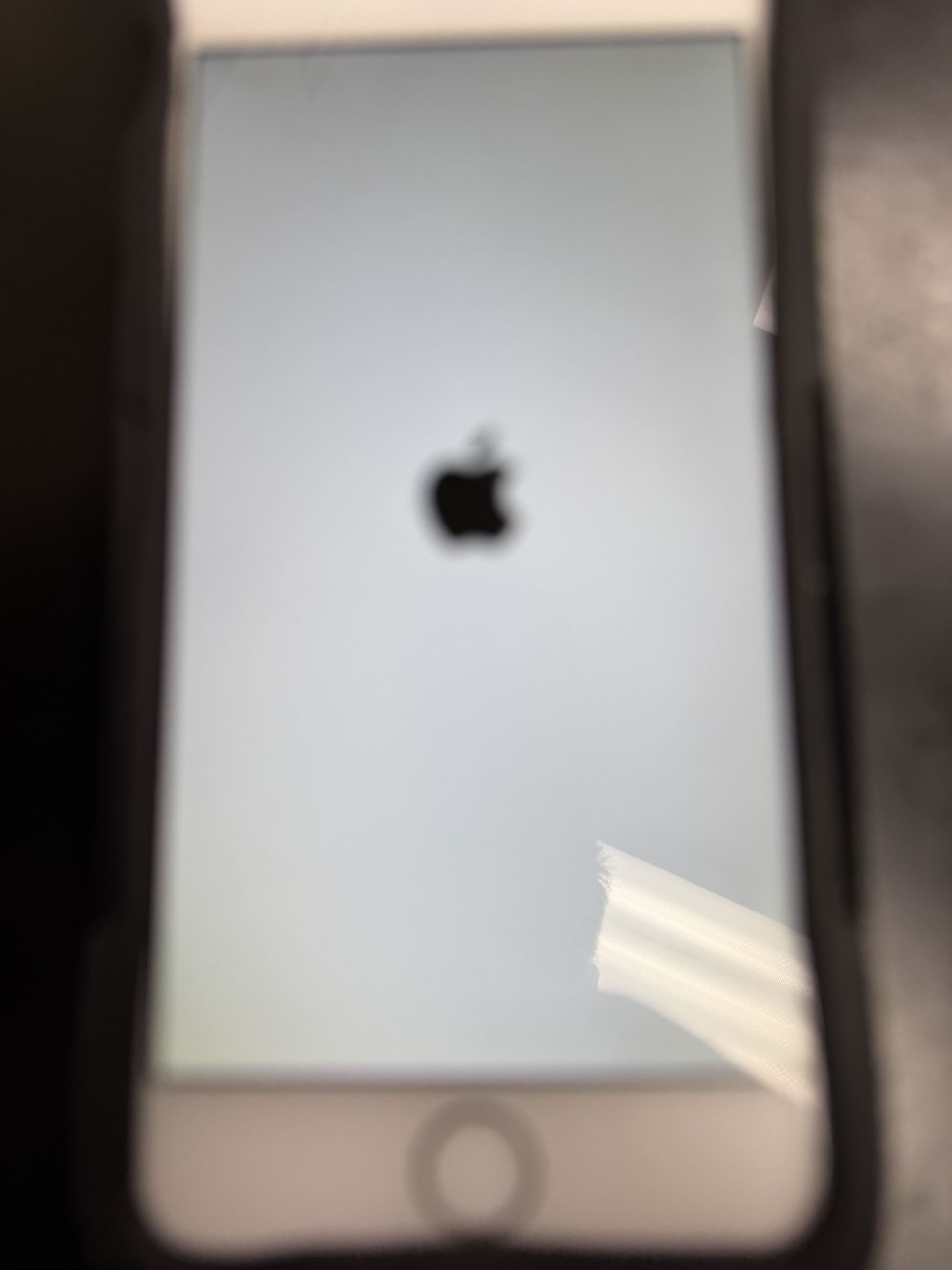 iPhone 6 Unlocked With Otter Case As New