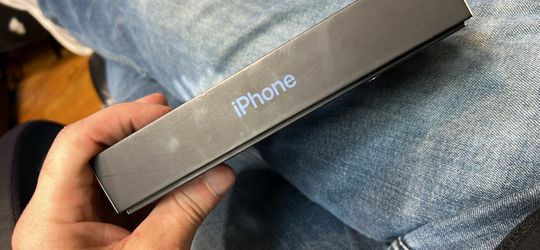 Used good condition IPhone 13 Pro Max 256 unlocked