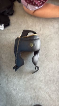 Boxing headgear