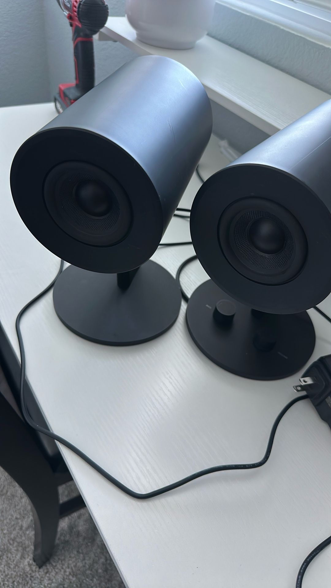 Razer Nommo Chroma - Computer Speakers, Rear Bass Ports for Full Range Gaming & Sound Immersion - Custom Woven Glass Fiber 3in Drivers