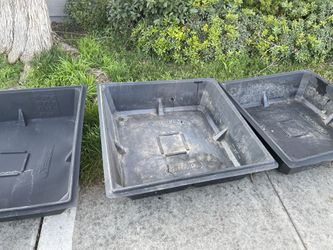 GroTec 100 Gallon Growing Tray All sales are AS-IS, WHERE-IS Todas las ventas son en el estado en que se encuentran.  First come first serve Por orden