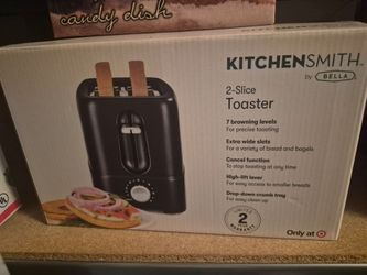 KitchenSmith by Bella 2-Slice Toaster