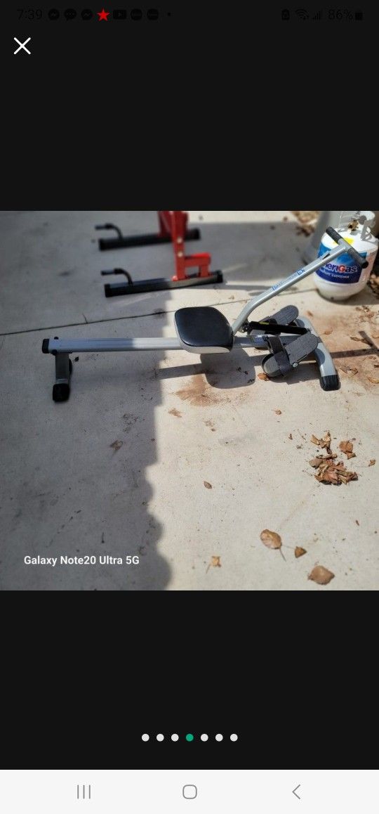 Row Excerise Machine Good For Your Back And Stomach