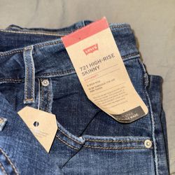 Women's Levi's