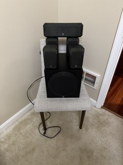 Yamaha 5.1 Surround Sound Speakers